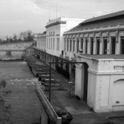 Photographie de l'usine hydroélectrique de Cusset